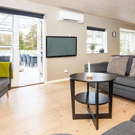 Holiday Li Prázdninový dům Grenå